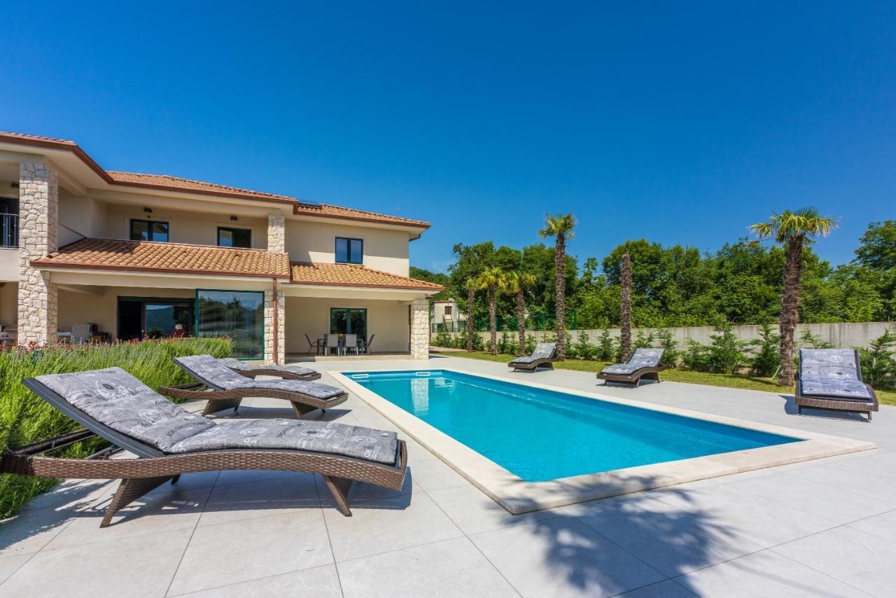 Villa Palma With Heated Private Pool Podhum Extérieur photo