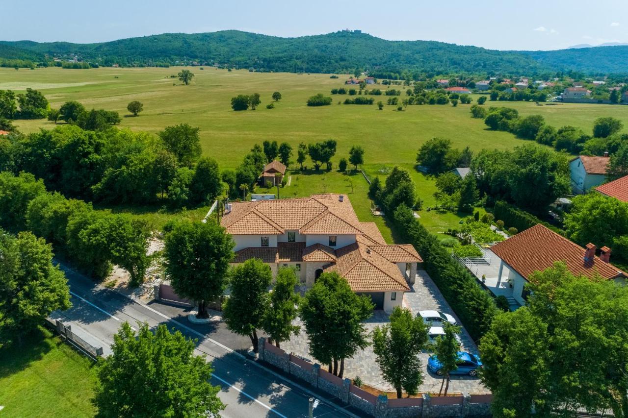 Villa Palma With Heated Private Pool Podhum Extérieur photo